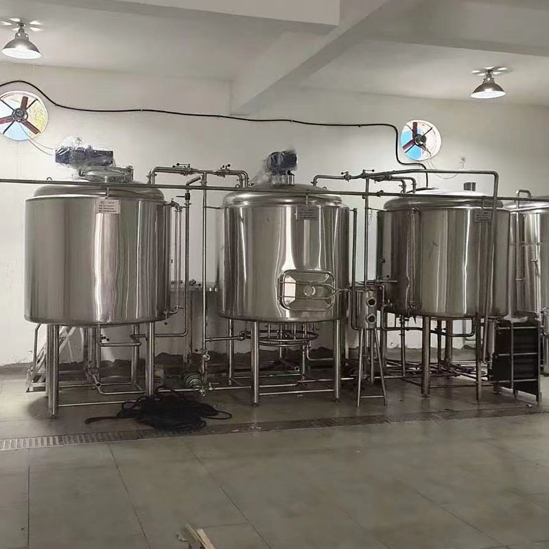 呼图壁精酿啤酒设备厂—如何延长精酿啤酒设备的使用寿命